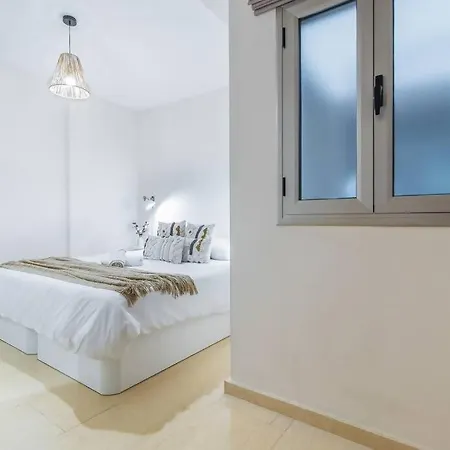 Magnifica Vivienda En La Playa De Las Canteras *